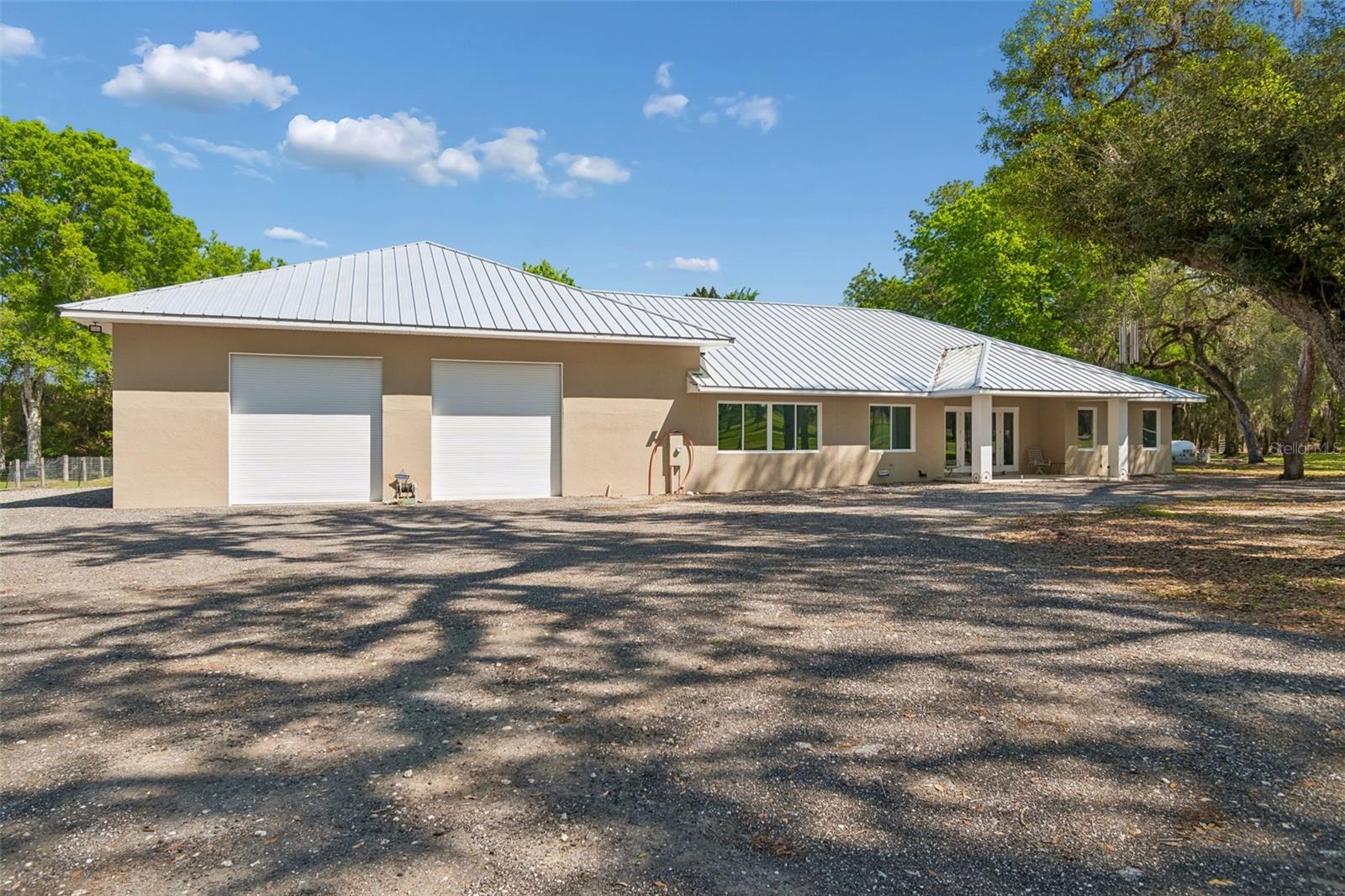 4300 Cr 673 Property Photo 2