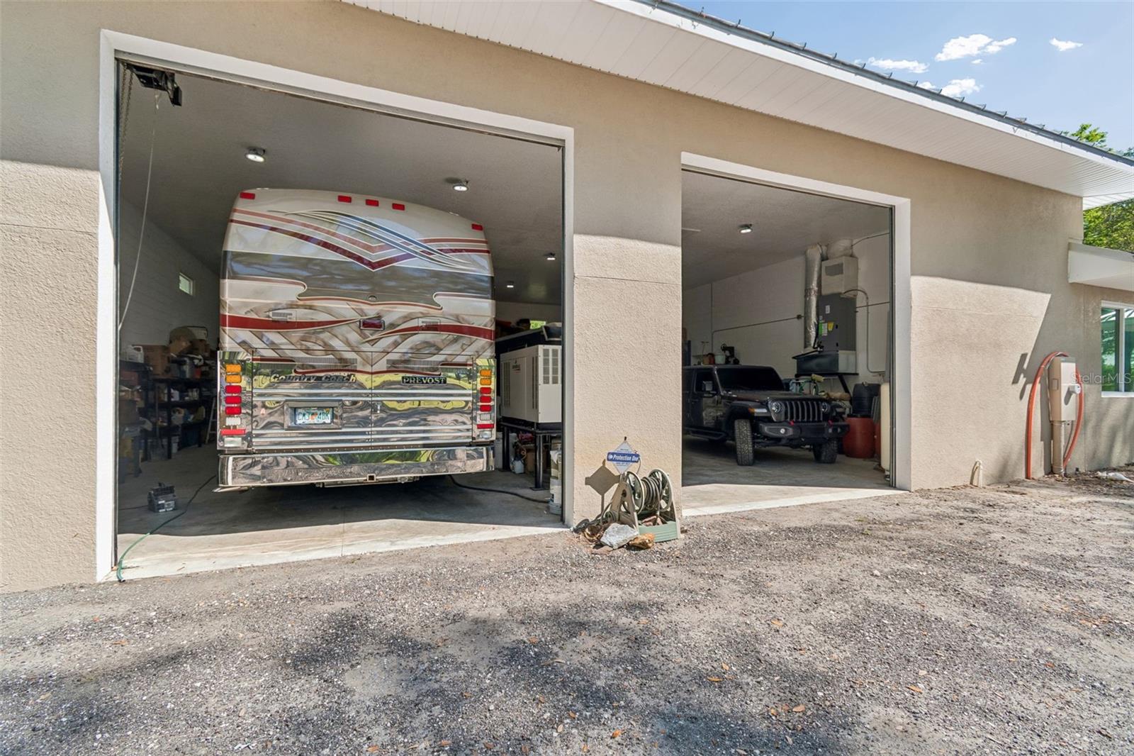 4300 Cr 673 Property Photo 3