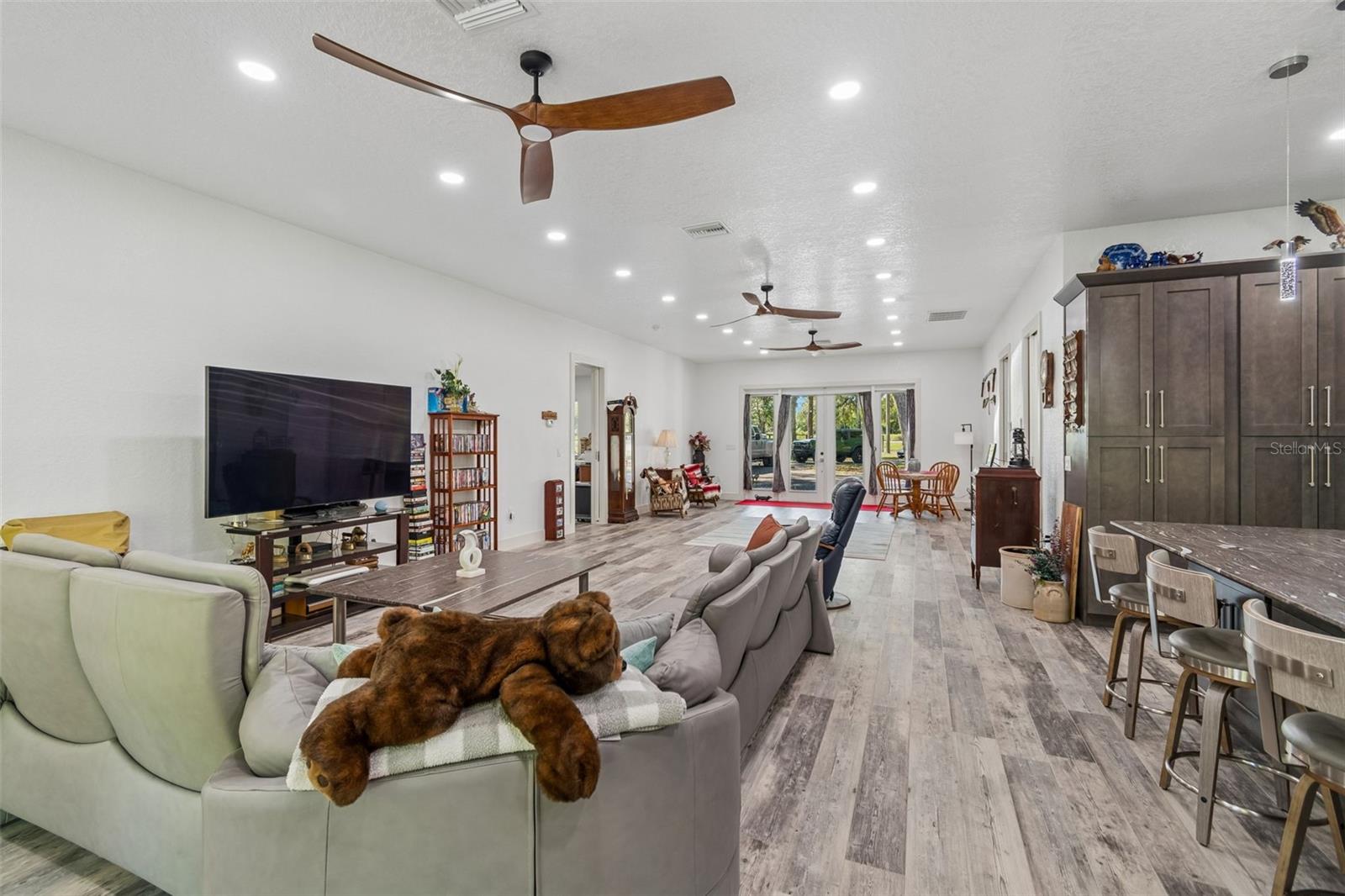 4300 Cr 673 Property Photo 24