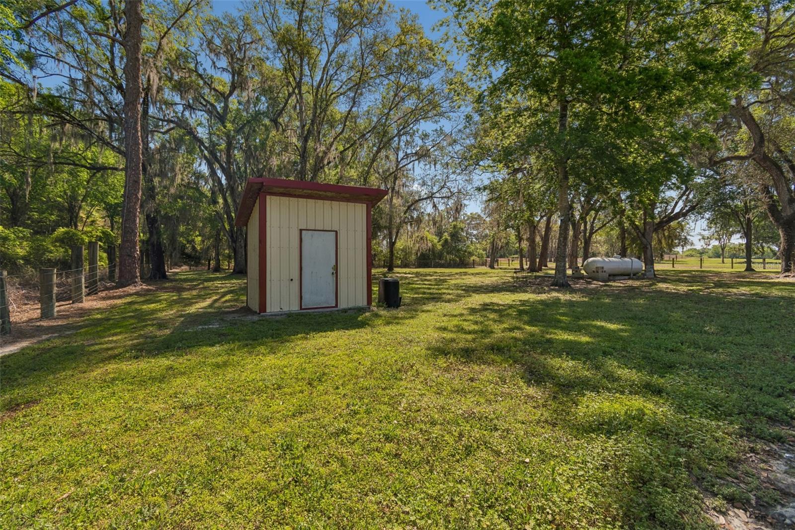 4300 Cr 673 Property Photo 75