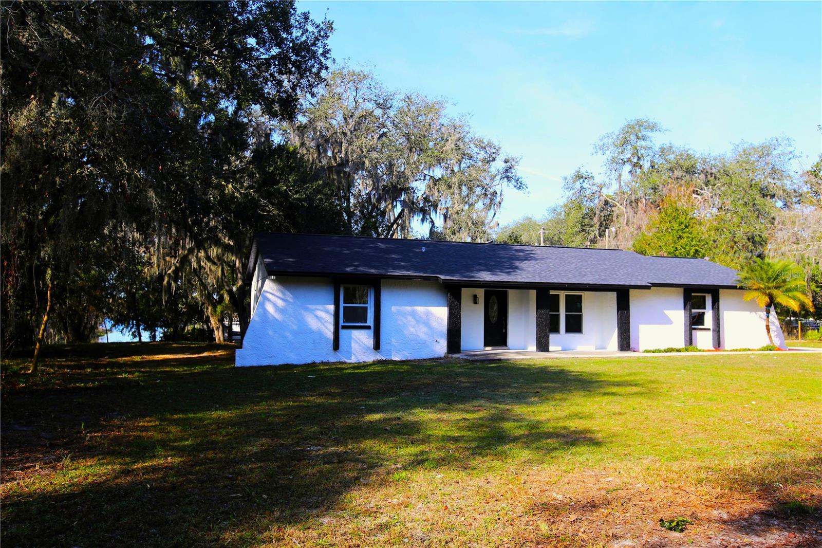 8807 Overlook Dr Property Photo 9
