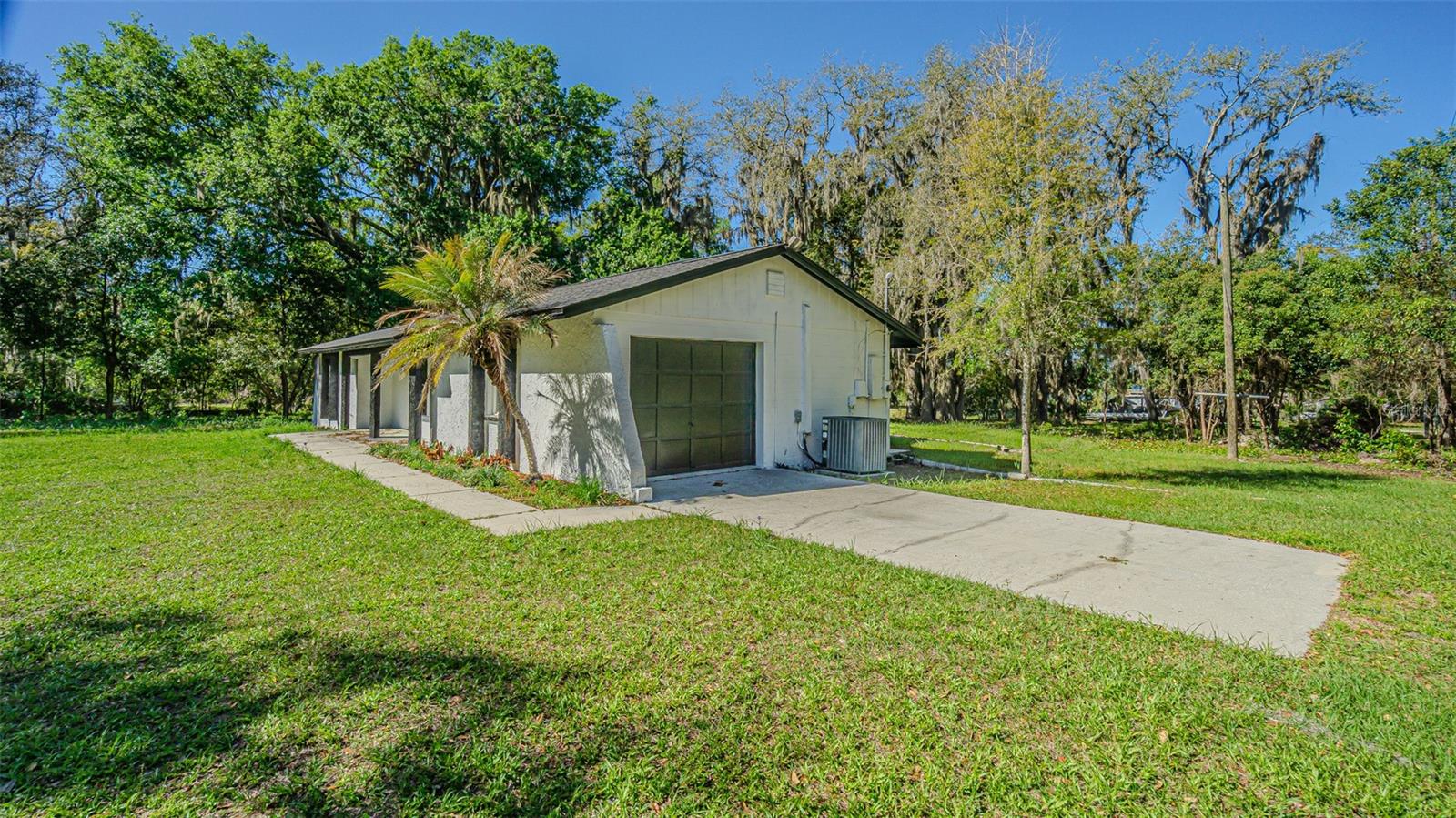 8807 Overlook Dr Property Photo 42