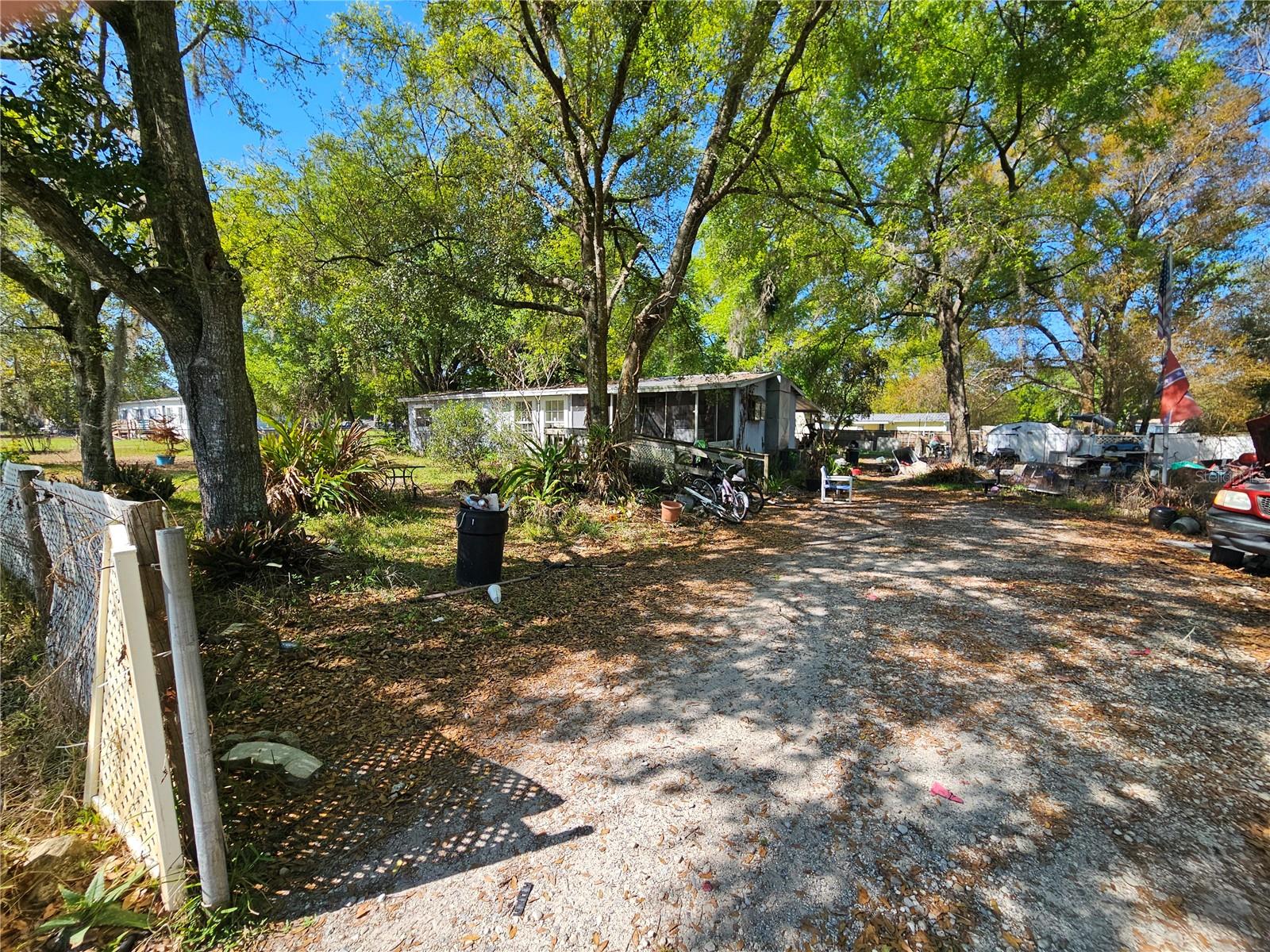 6417 Saddletree Dr Property Photo 5