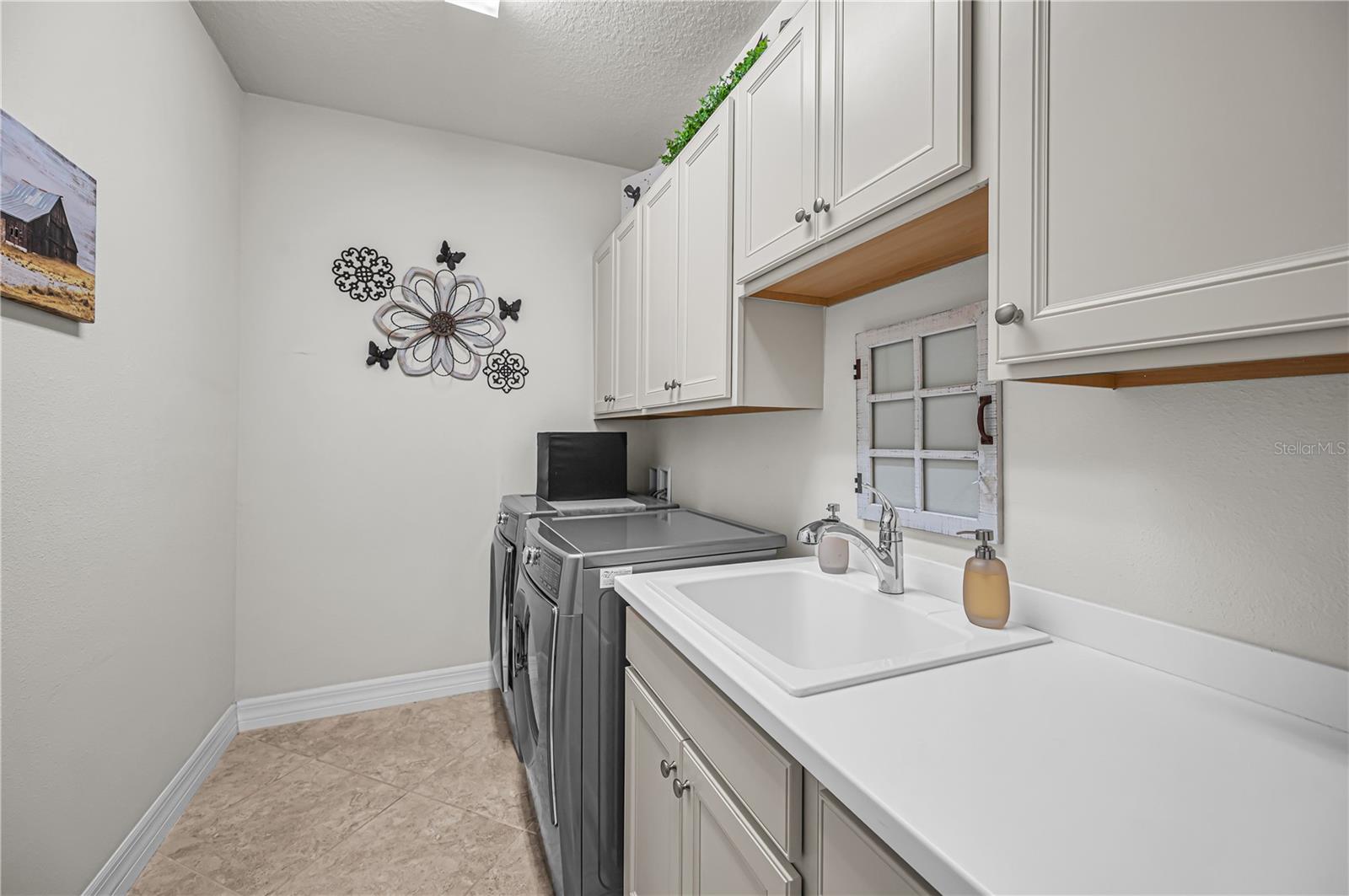 11211 Lark Landing Ct Property Photo 48
