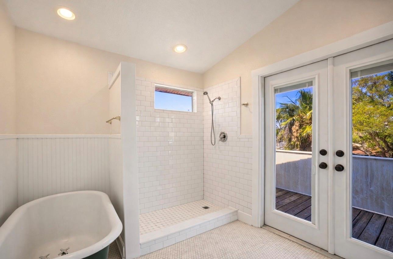 TB8491727 Property Photo 27