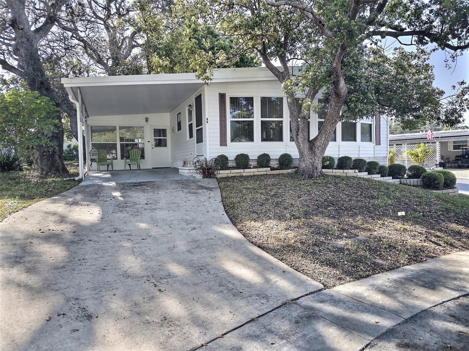 46 Palm Forest Dr Property Photo 17