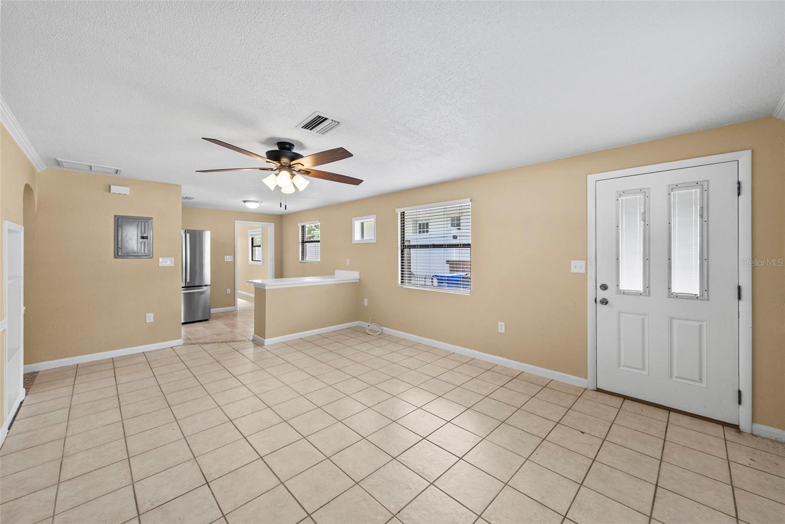 1193 & 1195 Bass Blvd Property Photo 7