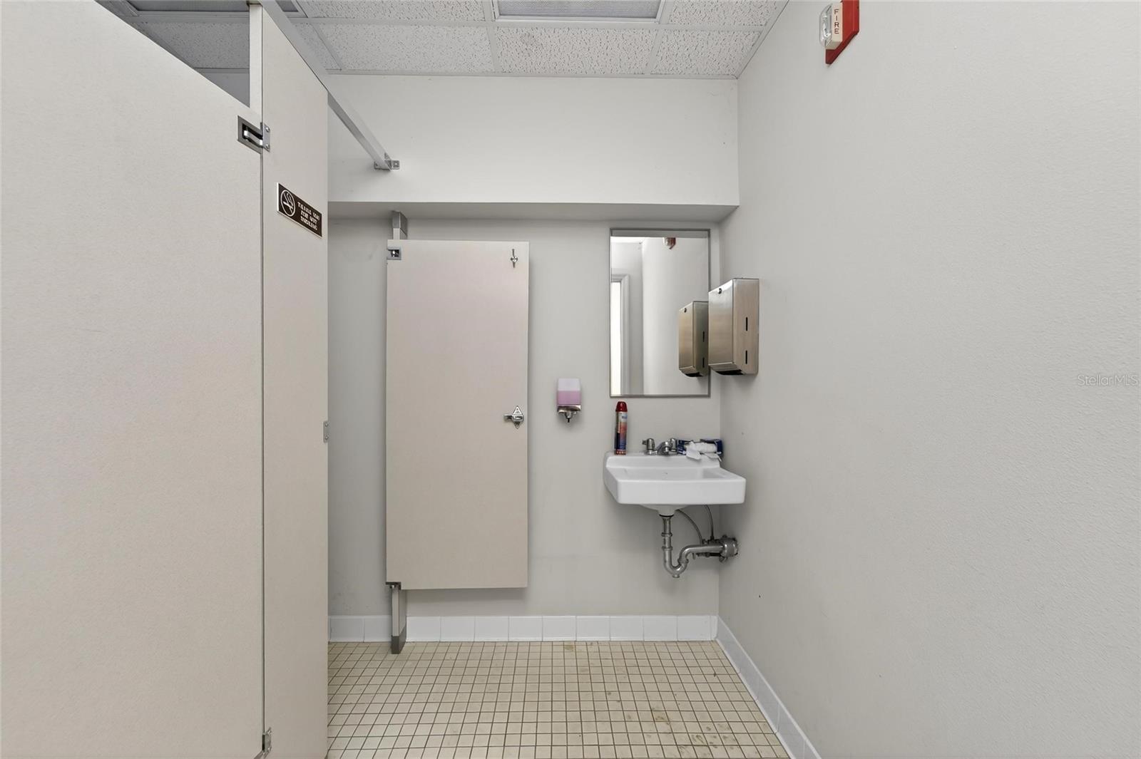 106 N Evers St Property Photo 38
