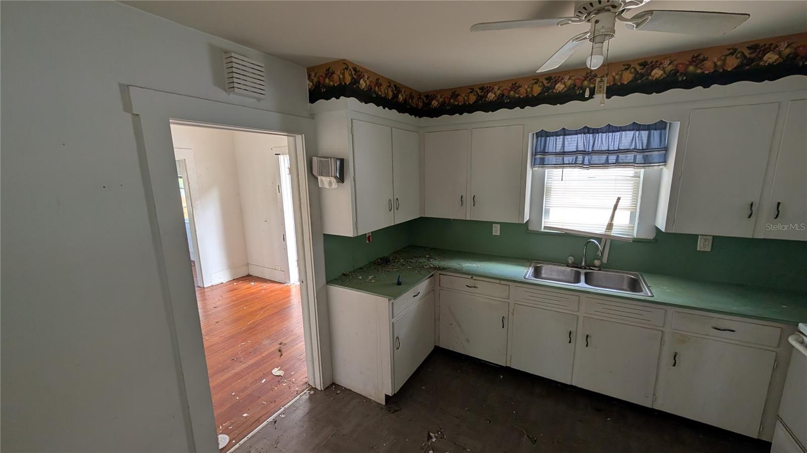 114 S Bungalow Park Ave Property Photo 24
