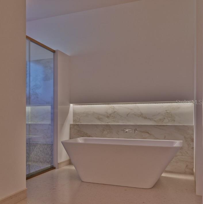 211 Skiff Pt #3a Property Photo 10