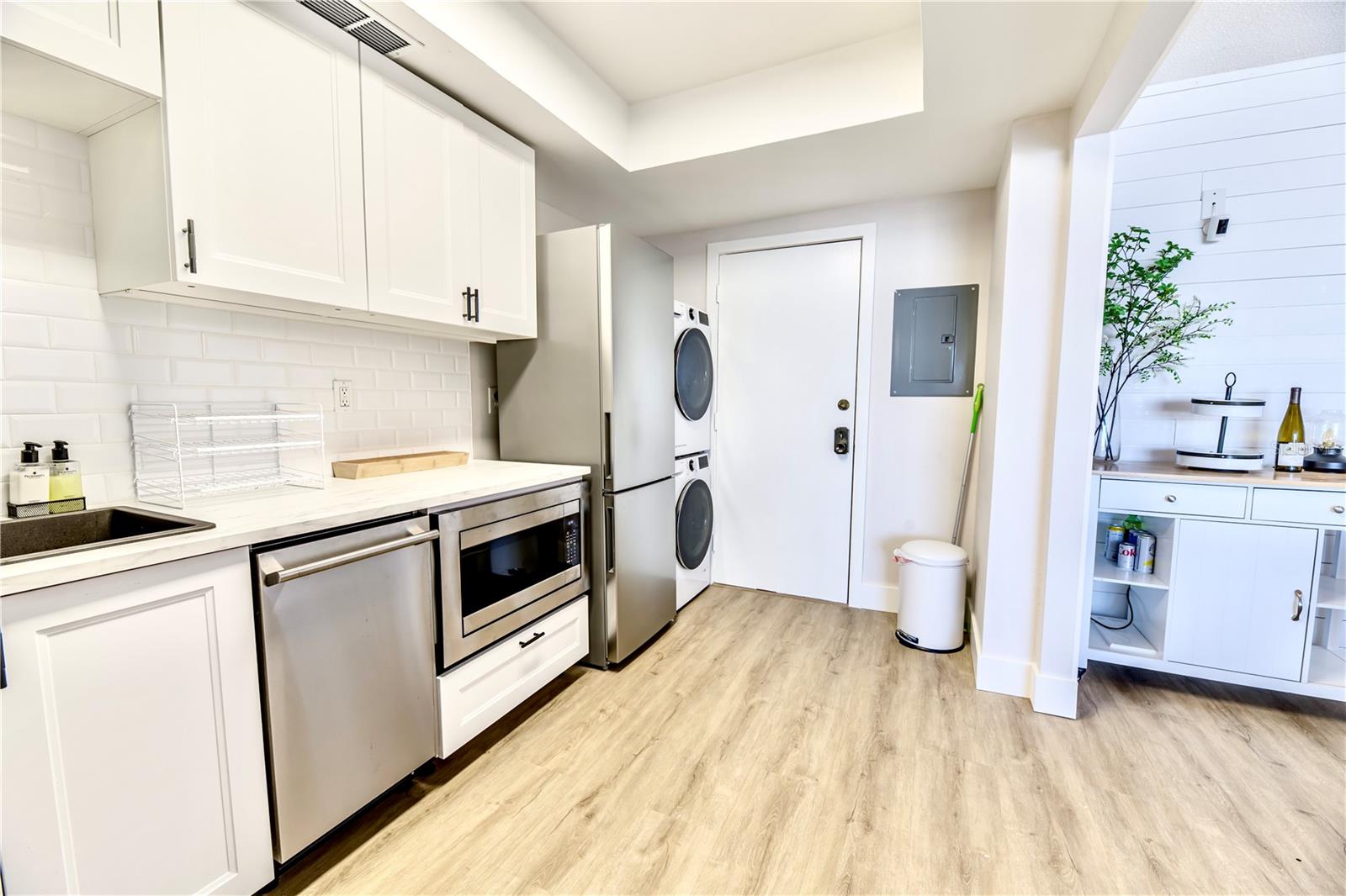 100 Pierce St #1102 Property Photo 10