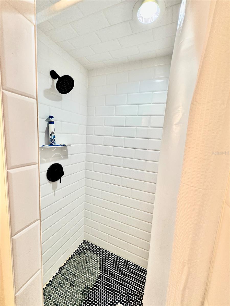 100 Pierce St #1102 Property Photo 17