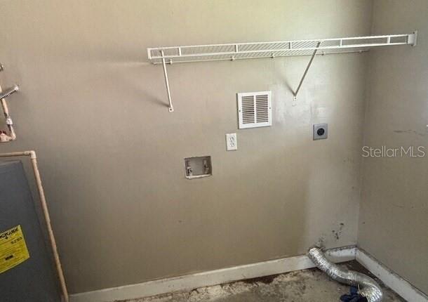 943 Della Tobias Ave Property Photo 18