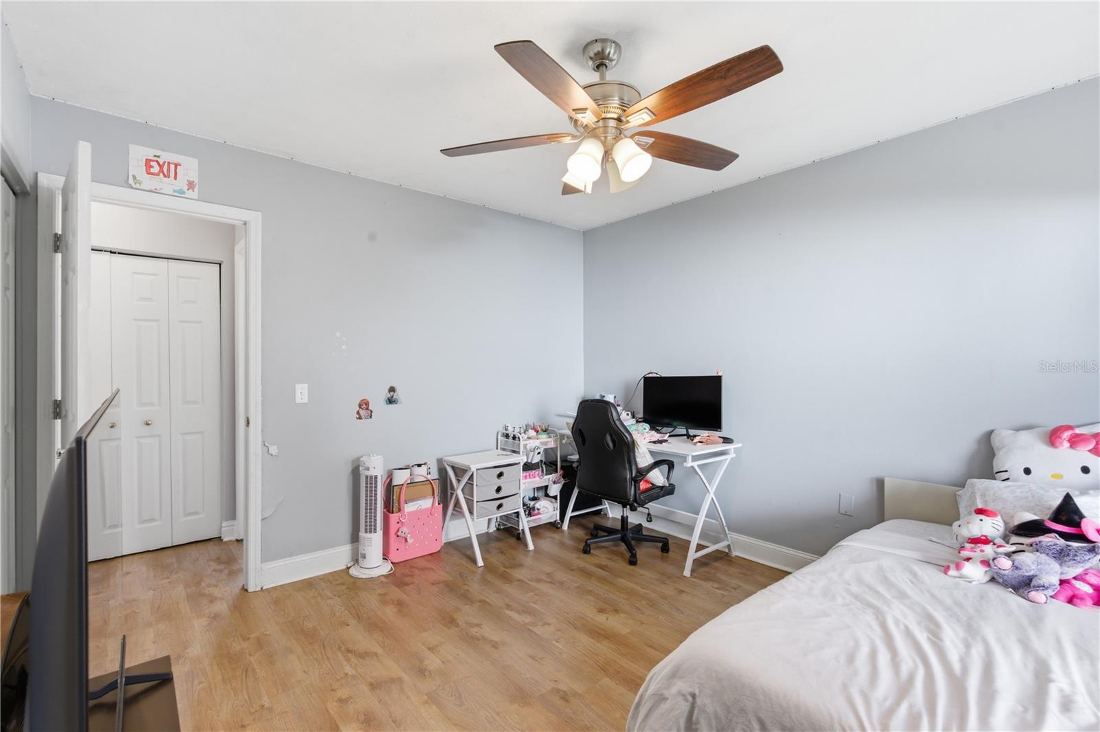 308 Ellen Way Property Photo 17