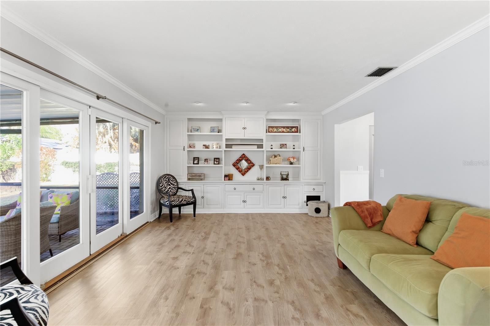 308 Ellen Way Property Photo 31