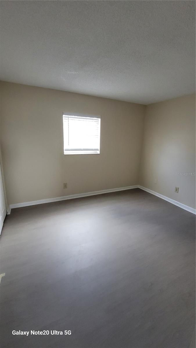 122 N Kings Ave #202 Property Photo 8
