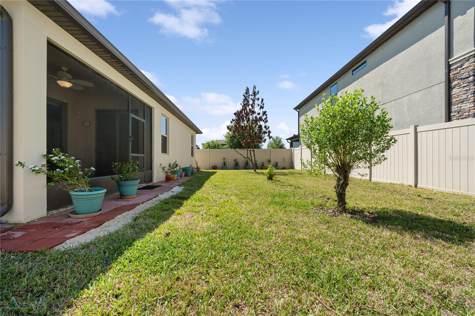 1110 Umbria Ln Property Photo 43