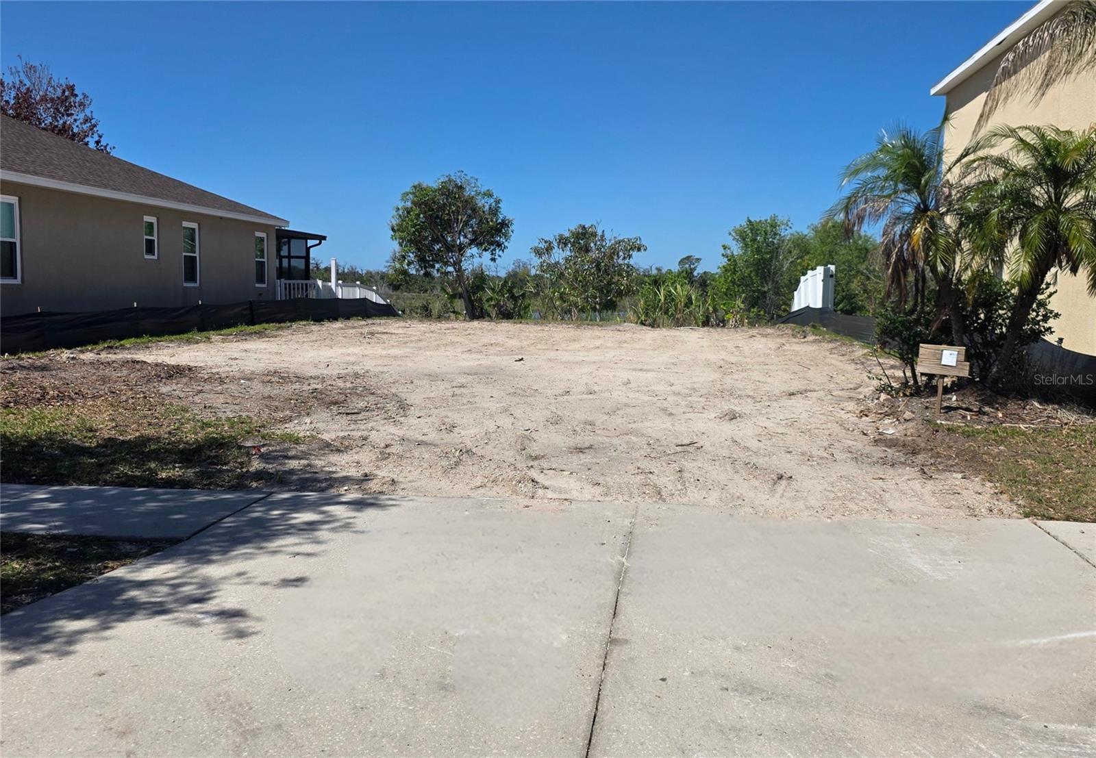 563 Vista Ridge Dr Property Photo 3