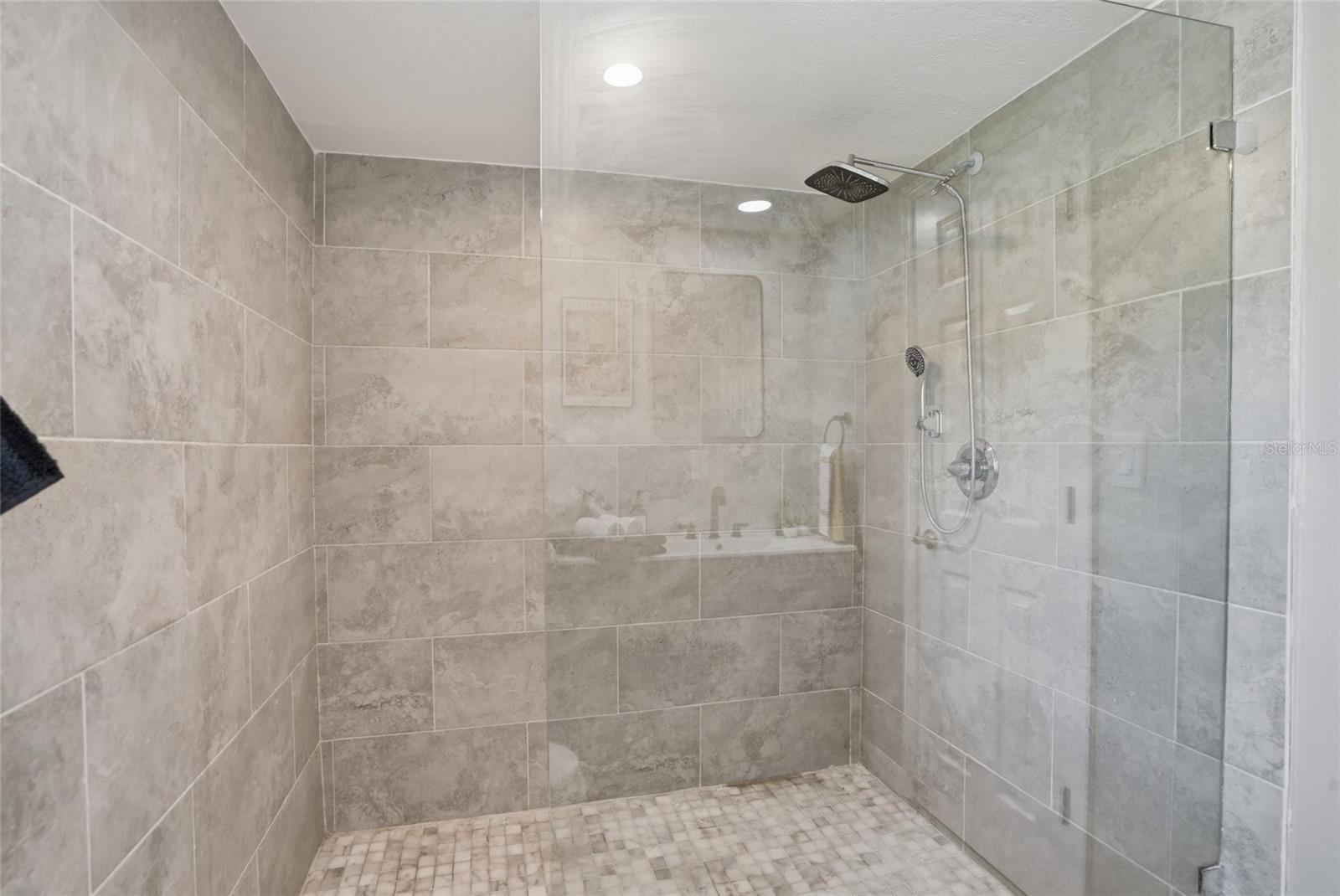 4021 Eagle Nest Dr Property Photo 17