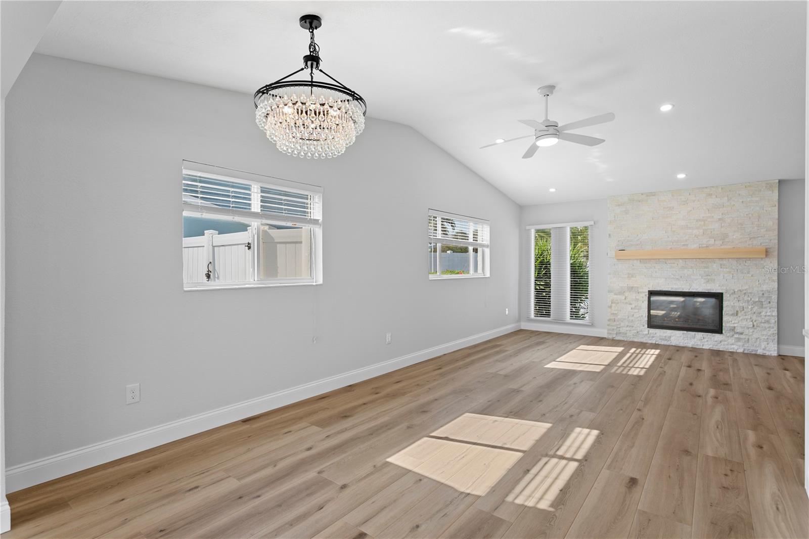 6984 S Shore Dr S Property Photo 14