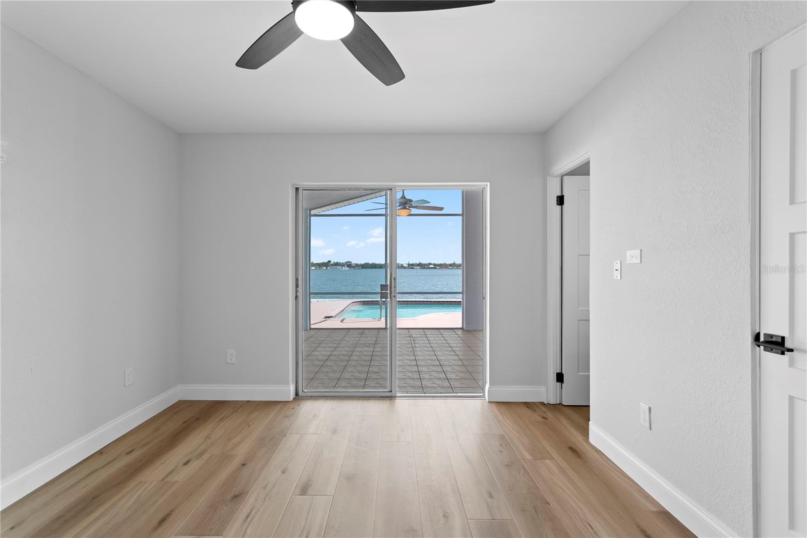 6984 S Shore Dr S Property Photo 29