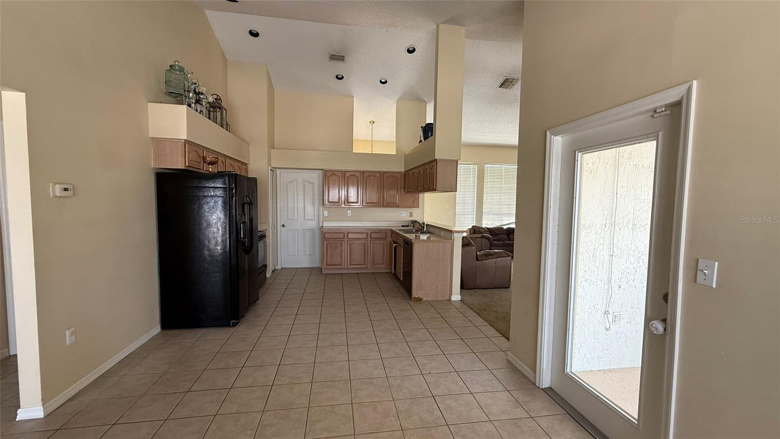 5612 Loma Vista Dr W Property Photo 5