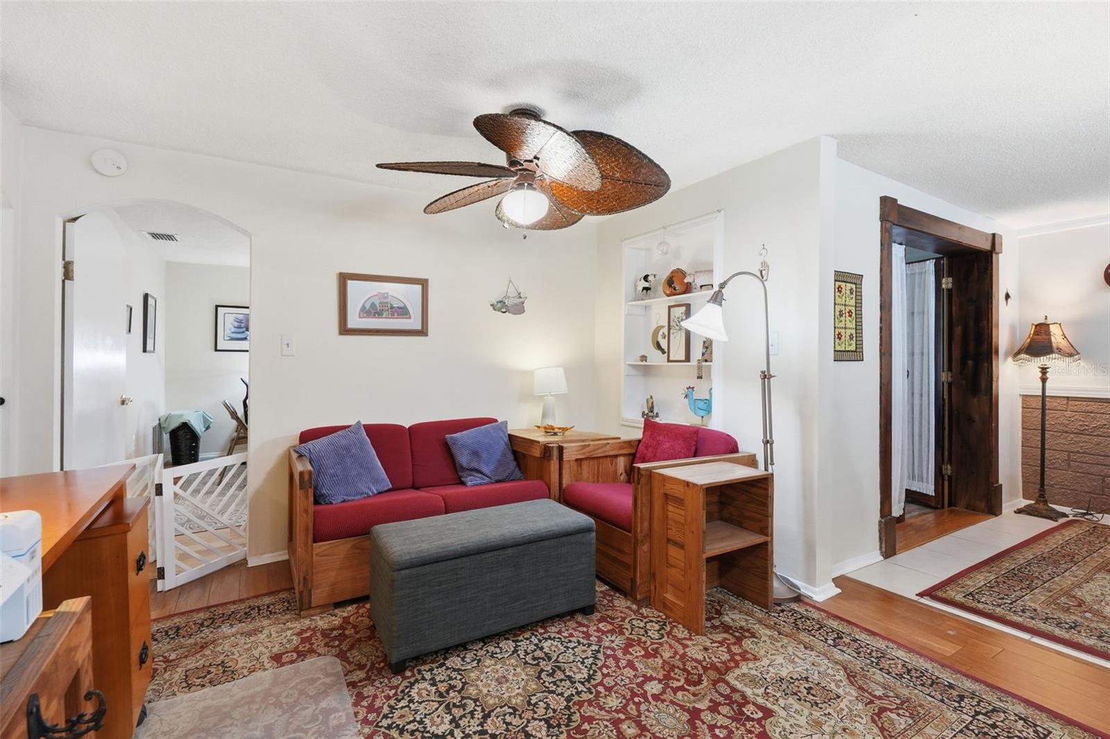 3226 Fairmount Dr Property Photo 13