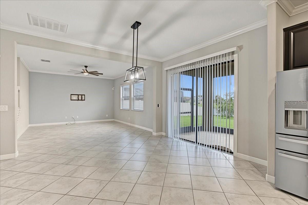 8099 Lago Mist Way Property Photo 11