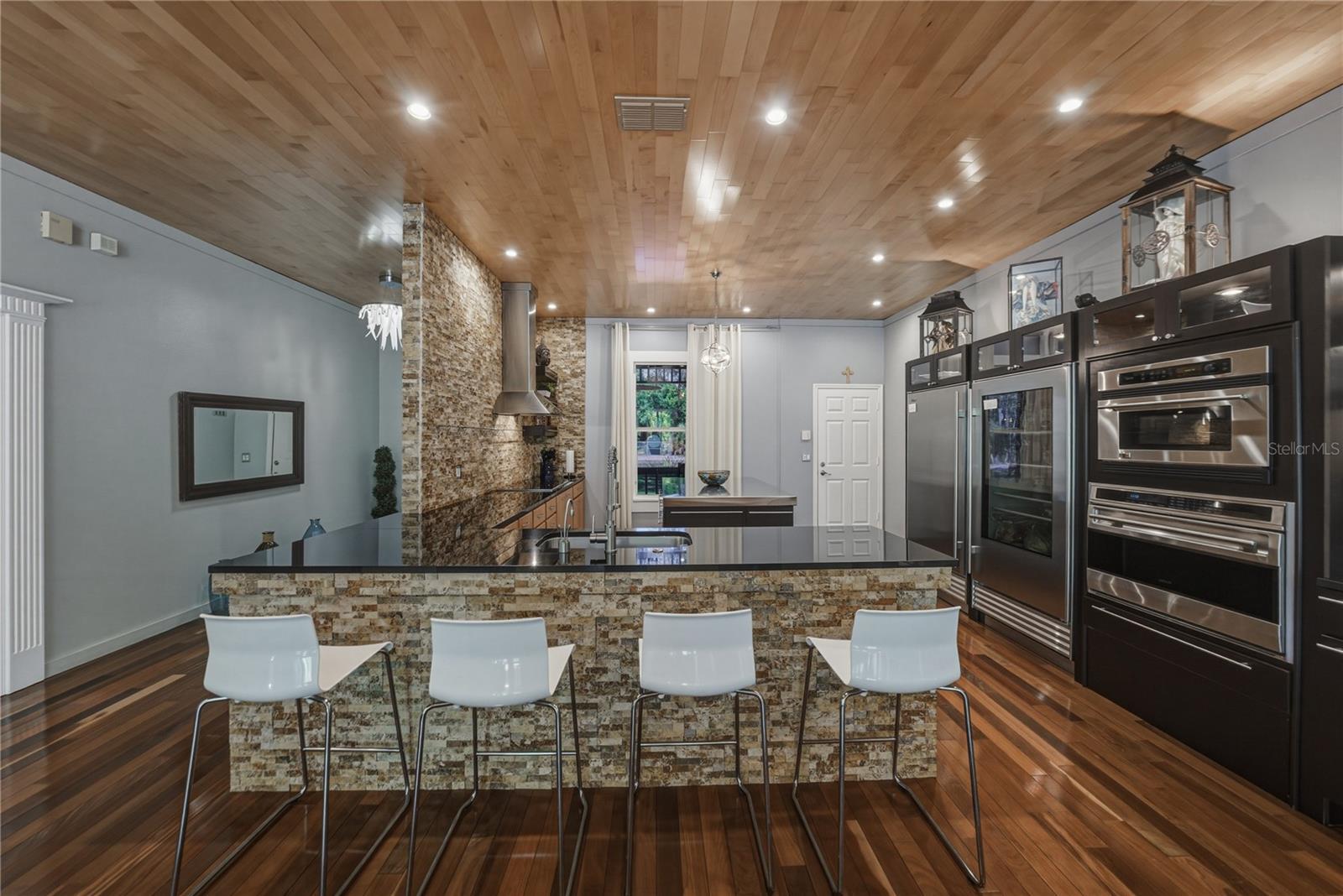8600 Shenandoah Run Property Photo 17