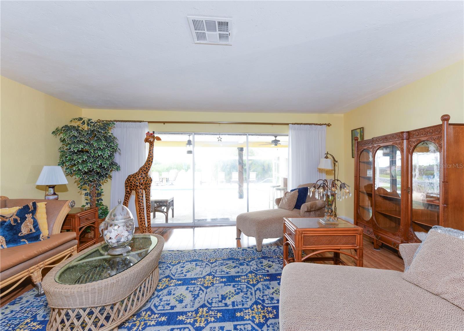 1800 Liesl Dr E Property Photo 13
