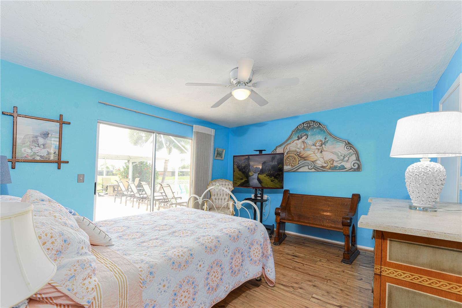 1800 Liesl Dr E Property Photo 22