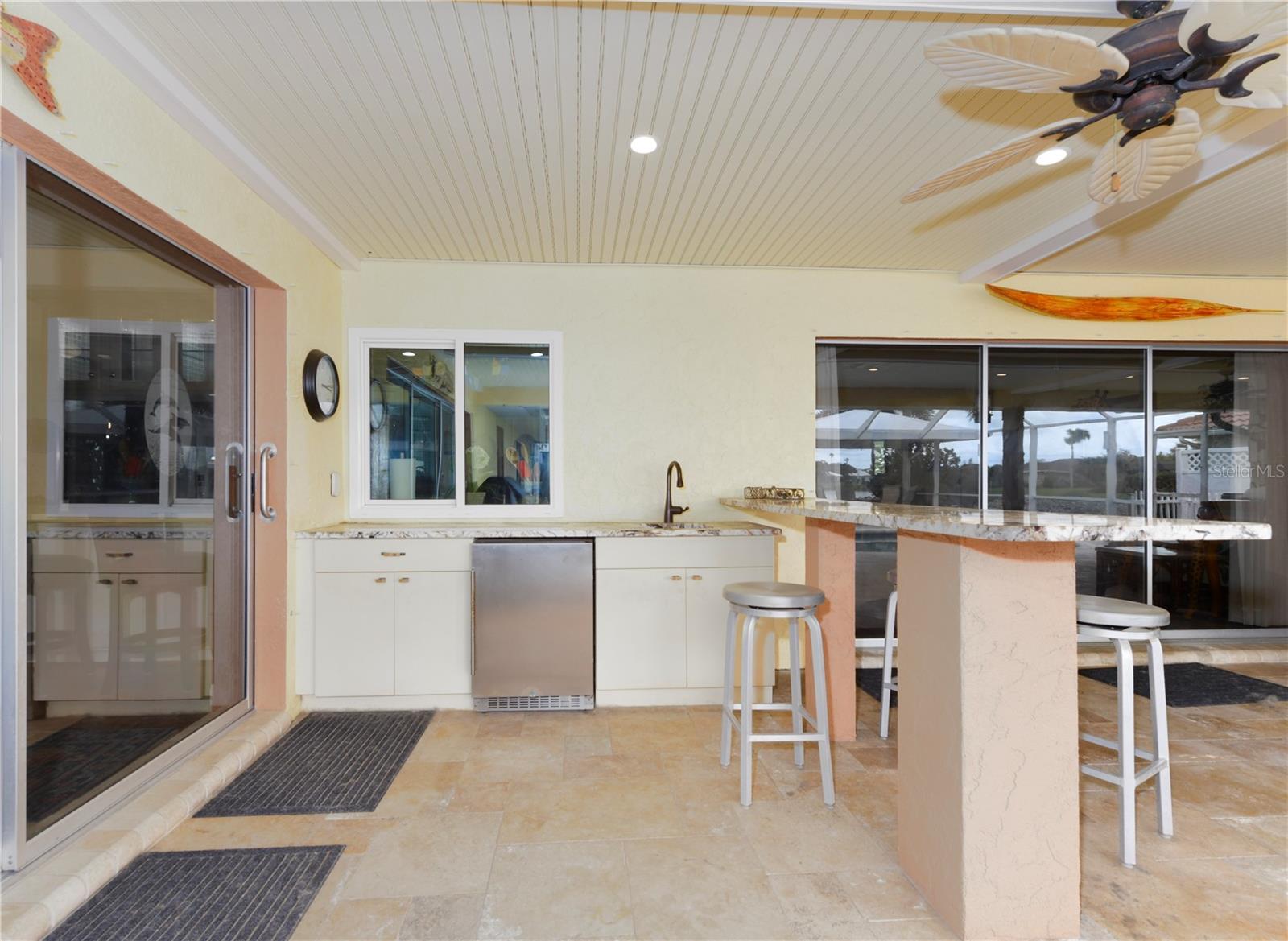 1800 Liesl Dr E Property Photo 25