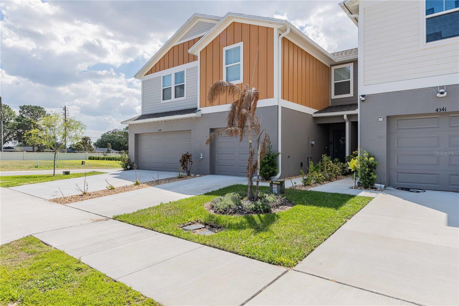 4345 Hillock Blvd Property Photo 1