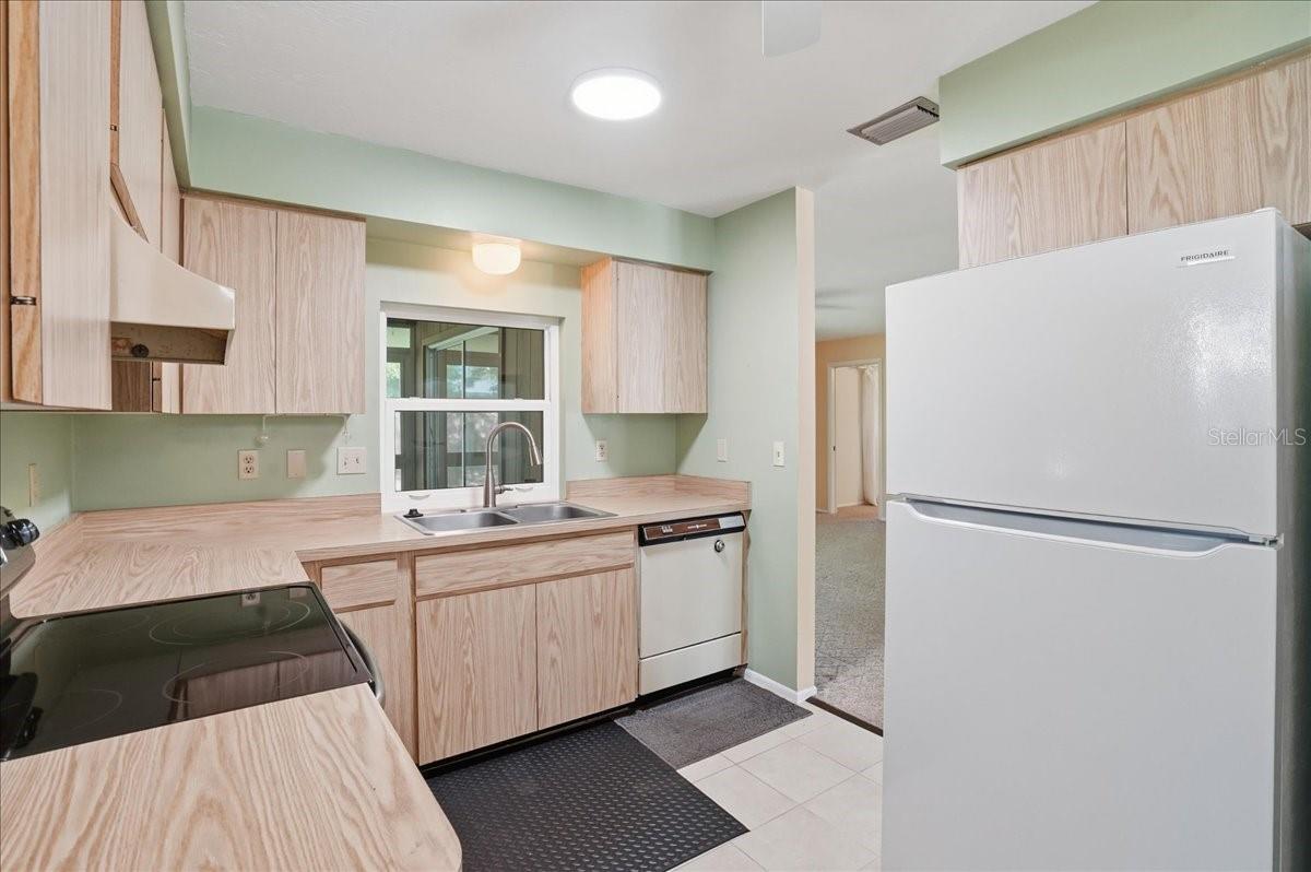 3759 Collins St #711 Property Photo 8