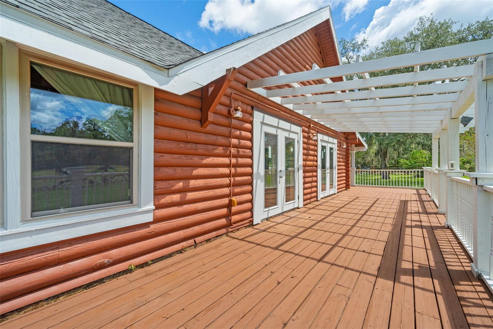 18441 Oaklawn Dr Property Photo 32