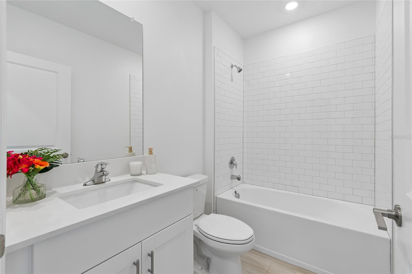 10065 Gentle Rain Dr Property Photo 23