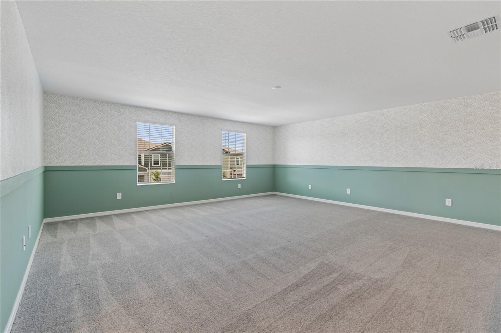 10065 Gentle Rain Dr Property Photo 27