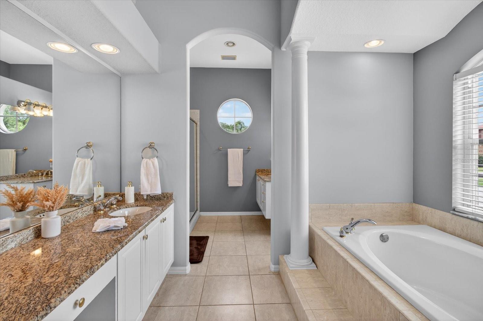 4052 Capitol Dr Property Photo 26