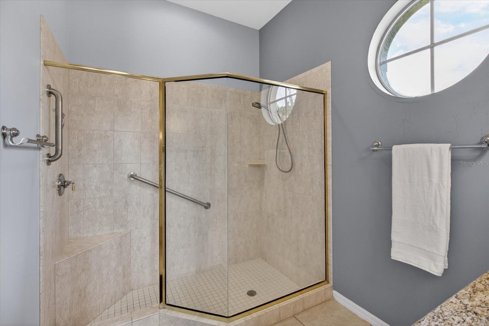 4052 Capitol Dr Property Photo 29