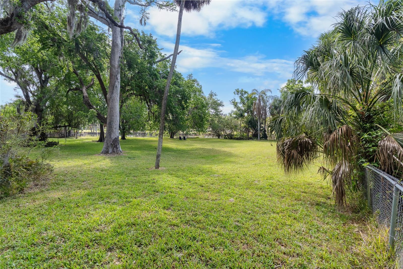 6605 N Boulevard Property Photo 3
