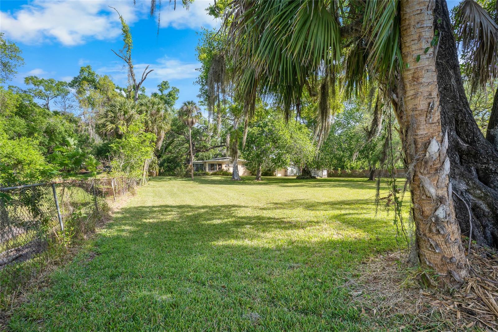 6605 N Boulevard Property Photo 12