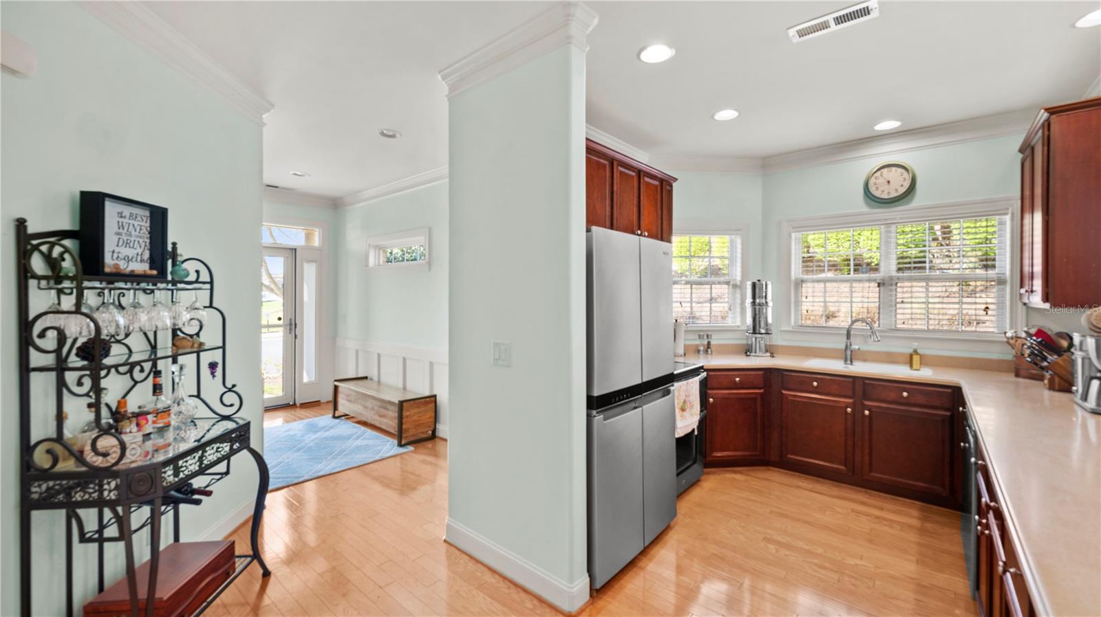 2711 Monticello Property Photo 3