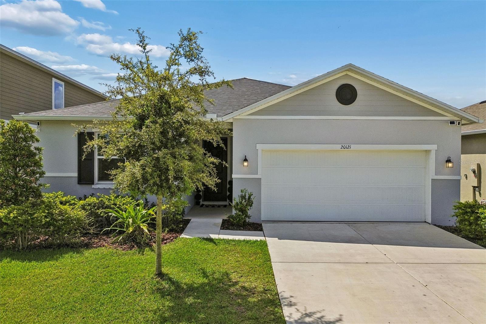 20121 AZUL MARBLE LOOP Property Photo 1