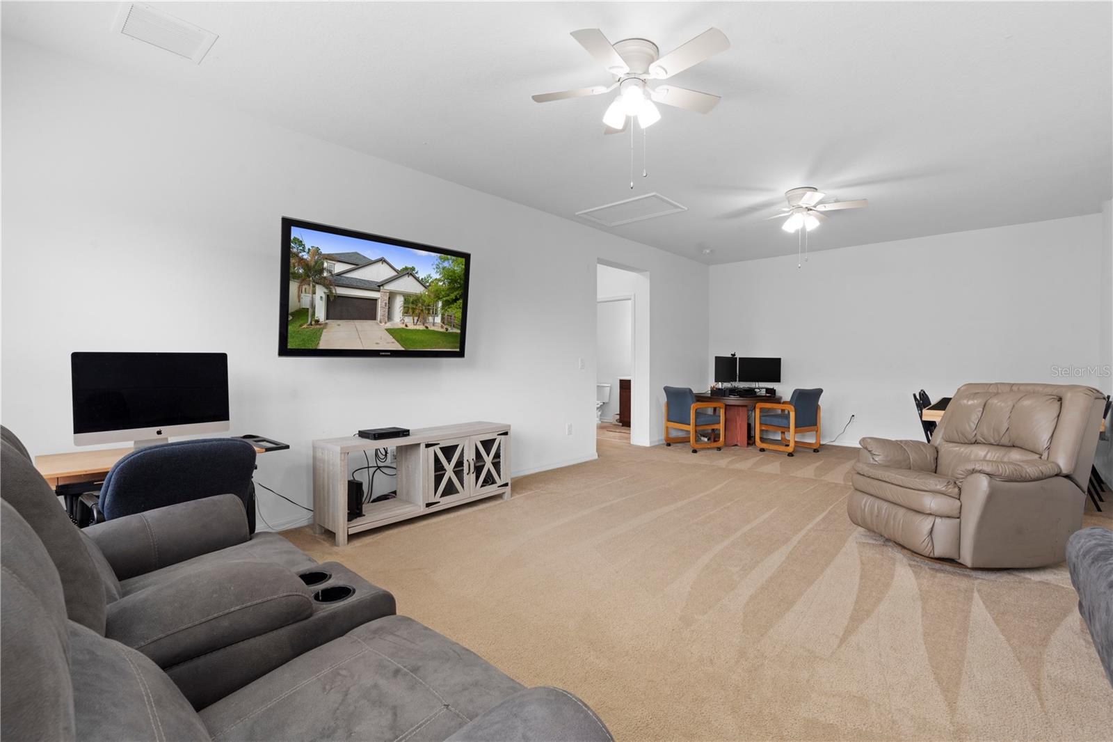 11814 Cross Vine Dr Property Photo 39
