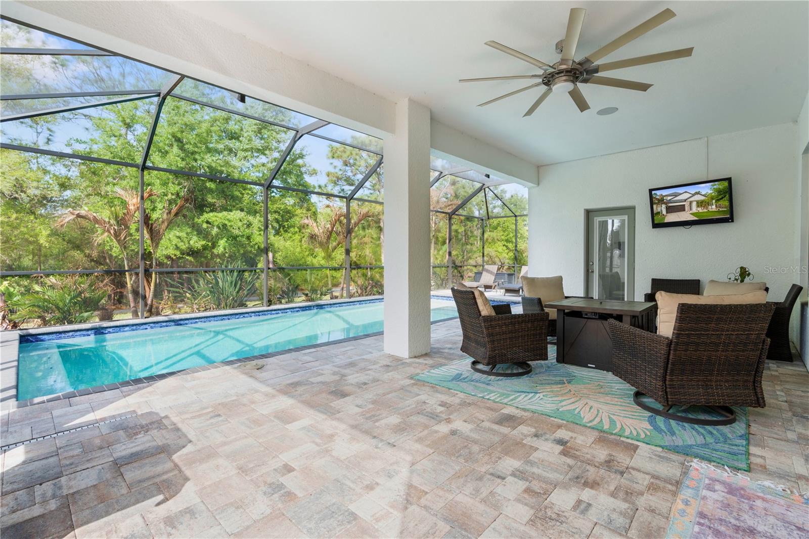 11814 Cross Vine Dr Property Photo 54