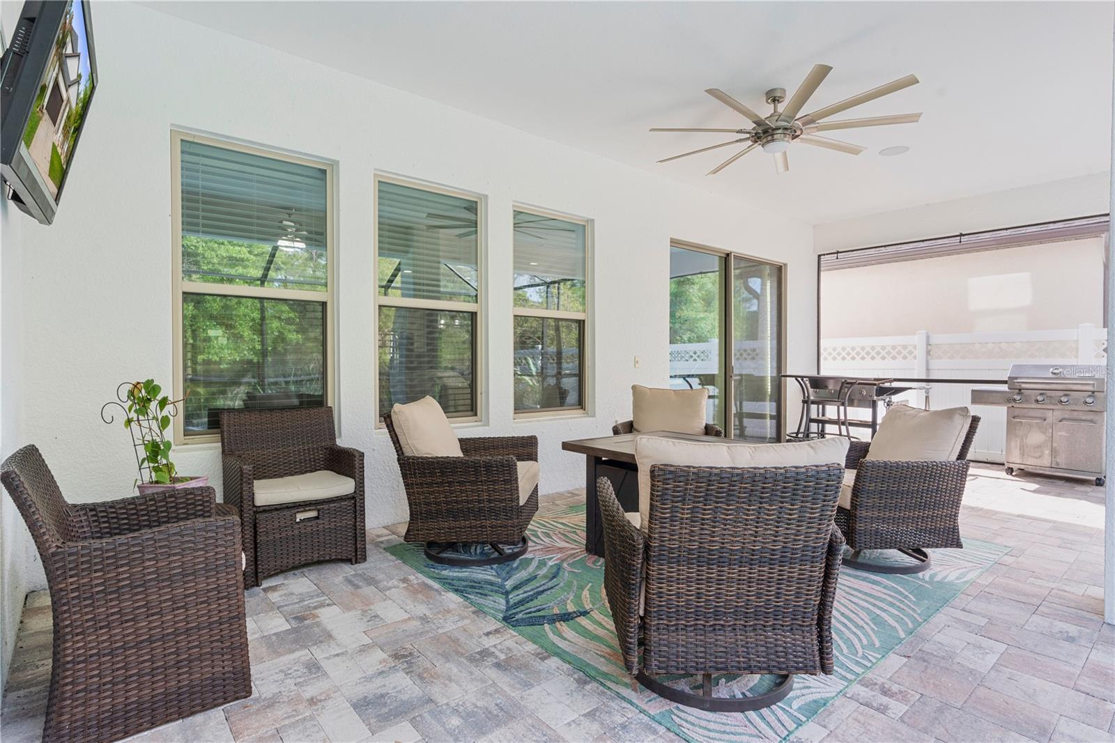 11814 Cross Vine Dr Property Photo 59