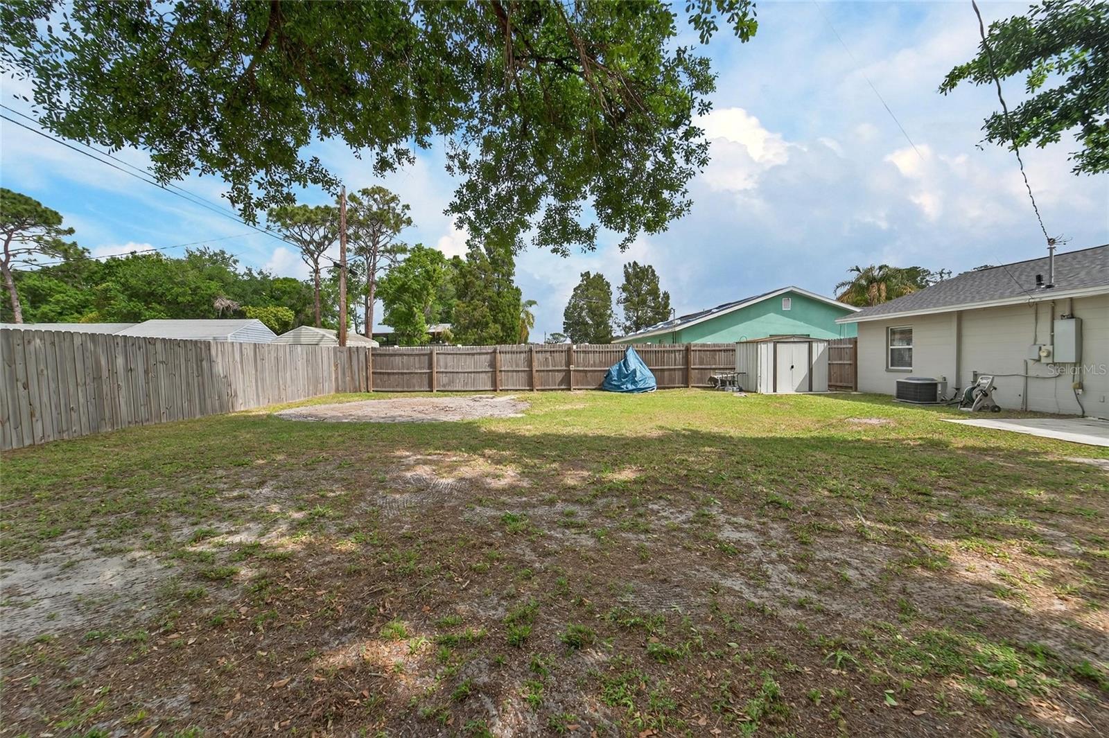 6224 Doe Cir W Property Photo 33