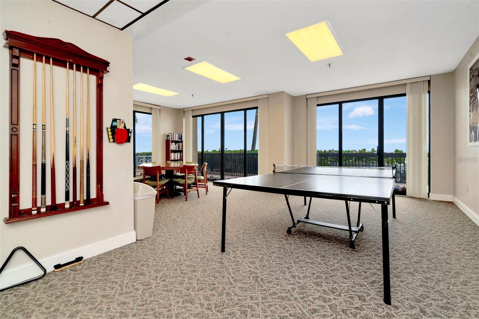15462 Gulf Blvd #508 Property Photo 28