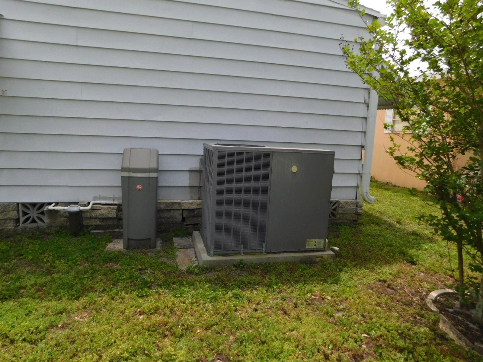 1001 Starkey Rd #99 Property Photo 4