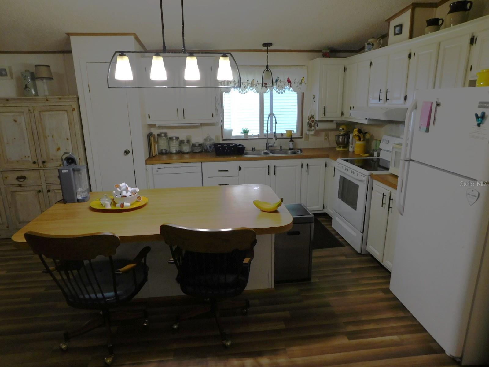 1001 Starkey Rd #99 Property Photo 25